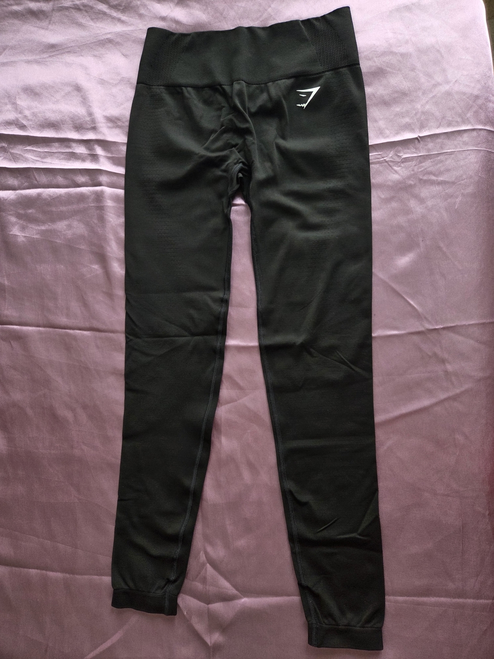 NWT Women's Gymshark Black Seamless High-Waist Performance Leggings - Size M